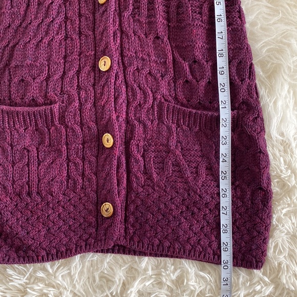 Aran Woollen Mills 100% Merino Wool Burgundy Cardigan, size S - Picture 9 of 9